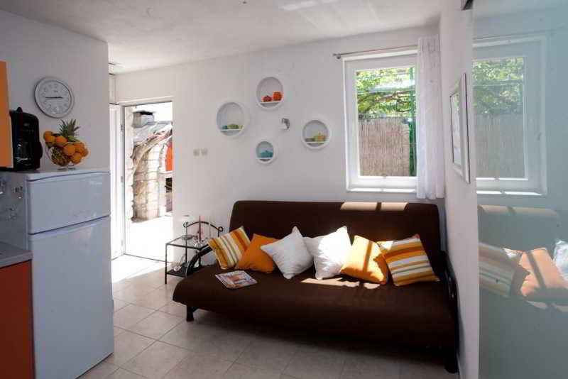 Apartment Alma Split Exterior photo